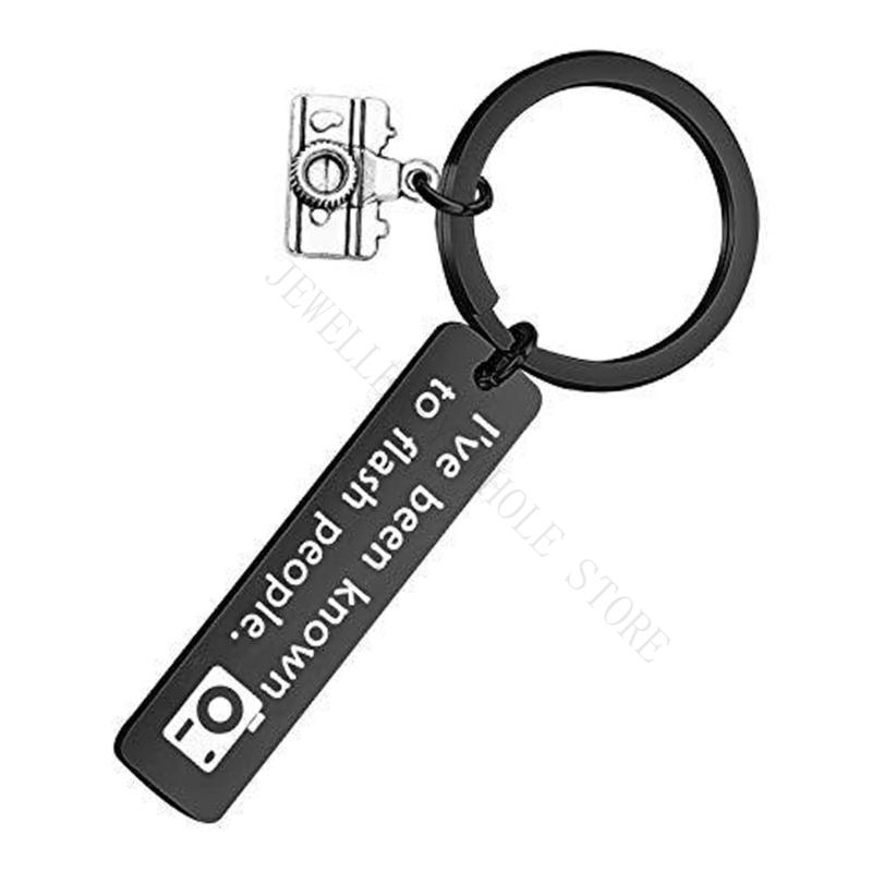 R7UF Gantungan Kunci Kamera Ba - Vintage Photography Lighting ulasan dan harga